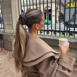 Silkes Scrunchie Brun