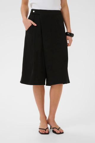 Nalina Clara City Shorts