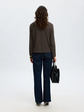 ESSENTIAL LS BOXY TEE
