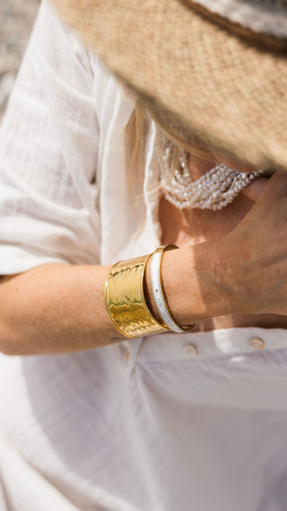Beach bangle gold