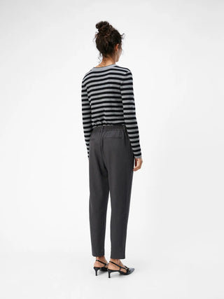 LISA SLIM PANT - GRÅ