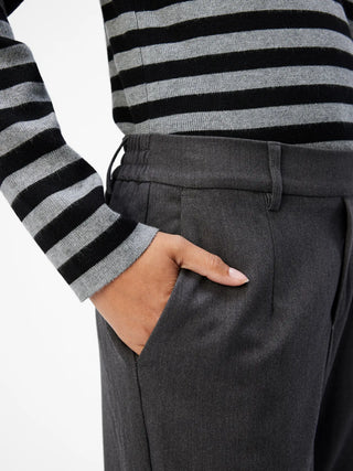 LISA SLIM PANT - GRÅ