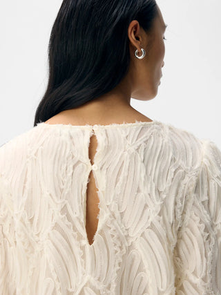LUCIE O-NECK TOP