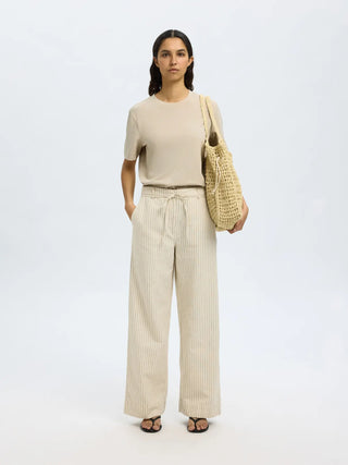 ESSENTIAL BOXY TEE