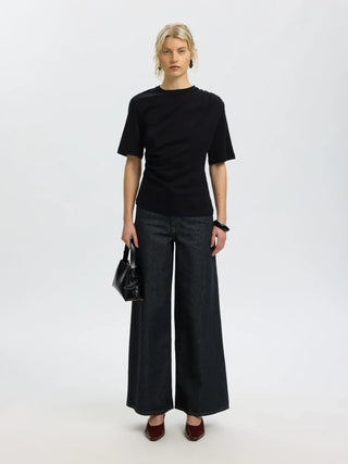Woline Twist Tee