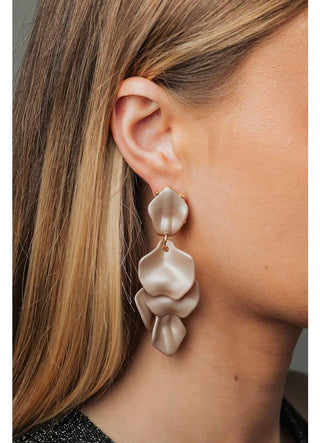 Leaf Earrings Pearl