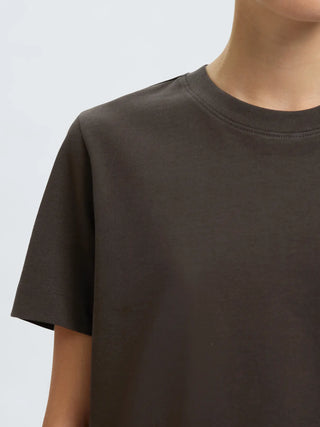 ESSENTIAL BOXY TEE